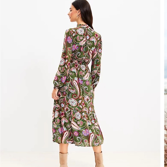 LOFT - Paisley Ruffle Tiered Midi Dress - Picture 3 of 10